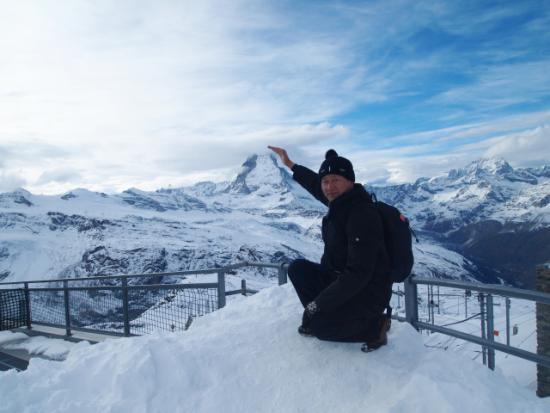 �����ʱ׶�Ʈ �����뿡�� ����ȣ���� �վȿ� �� ����.