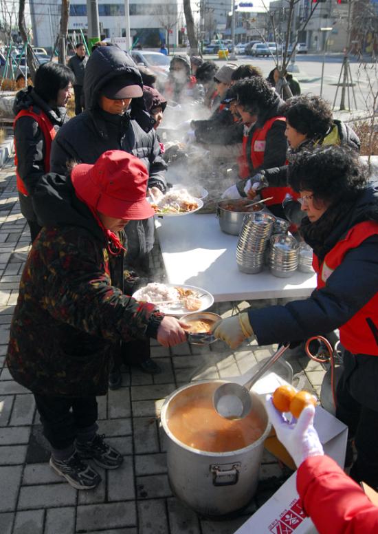 �߿� �������� ������� ã�� ��ŵ��� �޽��� �ް� �ִ�.