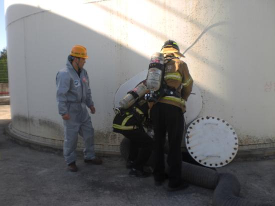 �ѱ�ö������ ���Ϻ��ο� �ͻ�ҹ漭�� ��ޱ����Ʒ��� �ϰ� �ִ�.