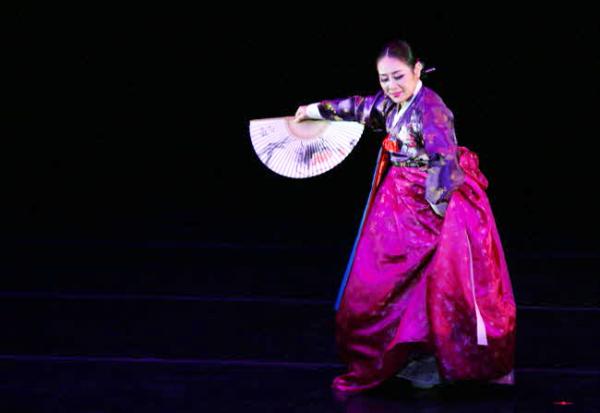 �������� ''��ä����'' ���� ���  <��������=ȣ���㿬��ȸ>