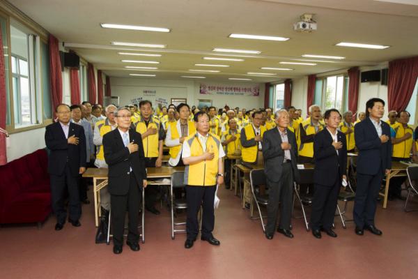 (��)���ѳ���ȸ �ͻ����ȸ�� 23�� �ͻ����ȸ 2�� ���翡�� ����ɾ� ��� ����ȸ�� ������.