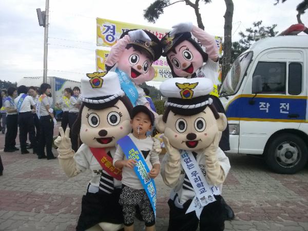 �ͻ������ �����ܸ��佺Ƽ�߿� ������ ������.