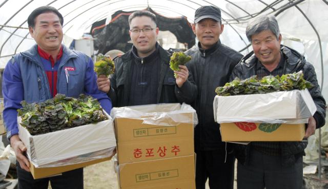 ������ �뿬�� �ǹ������� ���� ��� ���ҷ� ���� �����ڵ�. ���ʺ��� �豤��, ������, ������, ������ ��. 9�� �� 5�󰡴� ���� �ٺ� �����Կ��� ������ ���ߴ�.