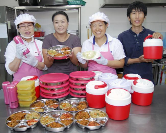 �˶㰡��, �ǰ� �԰Ÿ��� �����ϴ� ����ɡ� �����. ���ʺ��� ������, ������, �����, ��â�� ��.