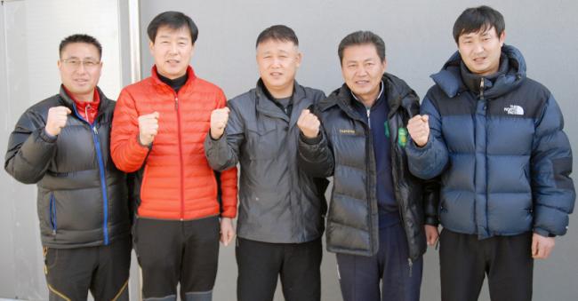 ������ ���ʺ��� �ڱݼ� �ѹ��̻�, �ڿ�ö �����̻�, �̿��� ȸ��, ������ ����ȸ��, ����ö ����̻�.