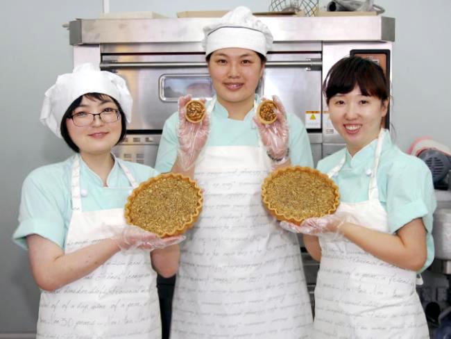 ��������Ͽ� ȣ�����̰����� ��ϴ� 3���� ���� Ʈ����. ���ʺ��� �̿��� ��ǥ(35)�� ��츮(34), ������(34).