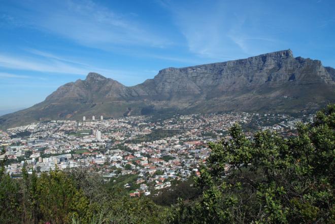 ��Ӹ��ҳడ ���� �ִ� ���