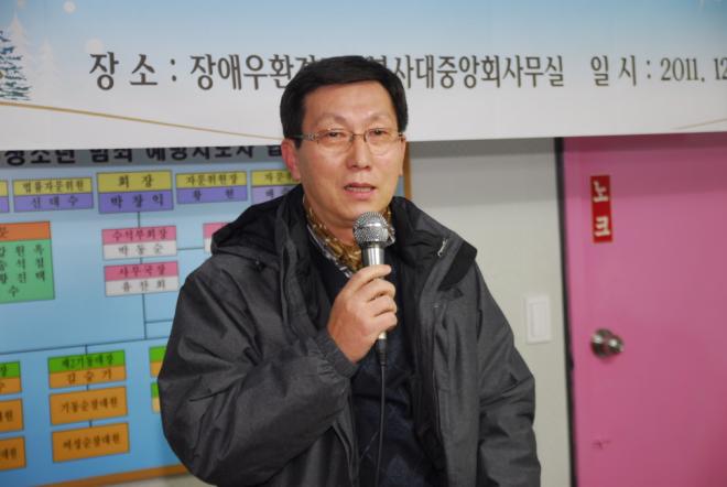 �Ѻ��� �� ��ȸ�ǿ�