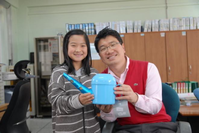 ��ũ������ ���� ������ �ֵ��̡� �� 3�� ��ǰ�� ��ǰ�� �������б����������� �ް� ���� ��̳� �����̷ε� ������ �պ��� 6�г� �����ʷ� ��(����)�� ������ ���ӱ���(������).