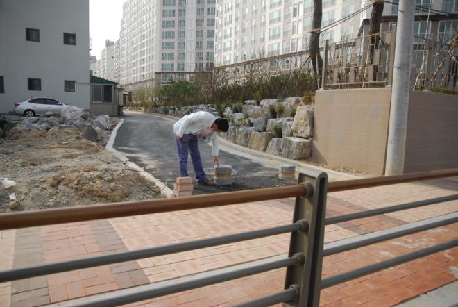 �μ۵� �ϳ����� ����Ʈ ���� ���� �Ա��� ����� 2���� �ε��潺�� ��ġ�� ���������� �Ұ����ϰ� �ƴ�.