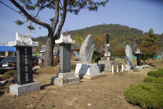 100���� �����밡 ������ �б� �� �����.