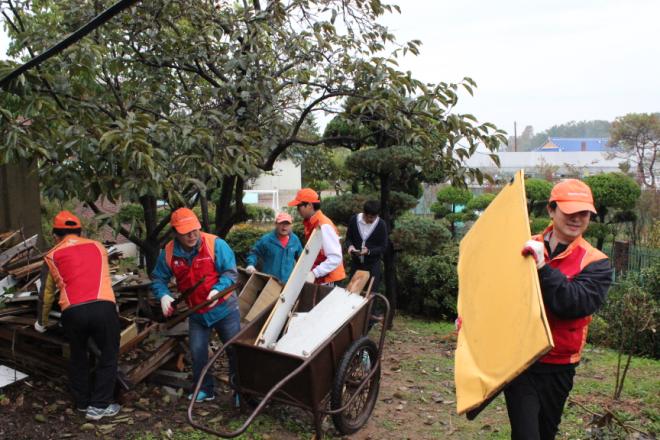 �⵶��ֿ� ����Ȱ��