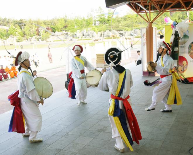 �������- �̸��� �Ǳ�.