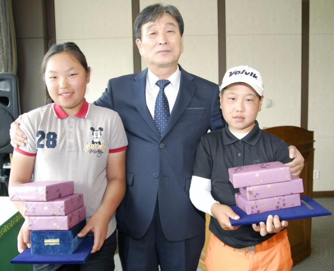 �Կ����� �ڻ�� ����� �ͻ� ���� �޳�����.