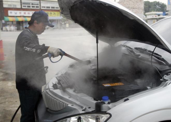 ����� ��ǥ�� ���� û�Ҹ� �ϰ� �ִ�.