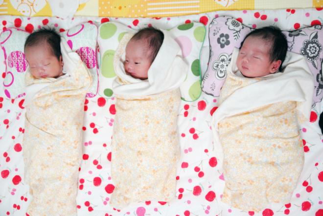 ���ʺ��� ù° ����, ��° ����, ���� ������. 