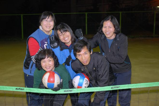 �Ʒ��� ���ʺ��� �ð�ݴ�������� �� ����� ���ͼ� ȸ��, �̿��� ����, �� ����� ���μ� ��, ���ݼ� ������ ��, ���� ������ ��.