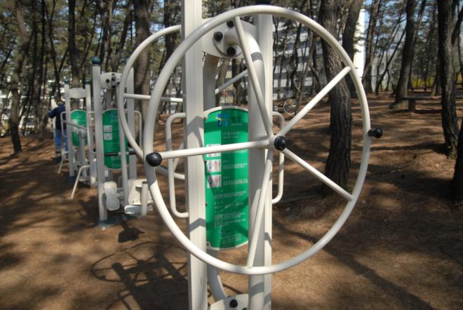 ���� �� �߰ưŸ��� ���׸���.