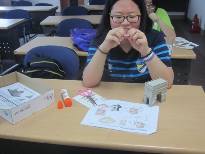 �����۸� ���α׷��� �����ϰ� �ִ� ���Ͽ��� ������ ��