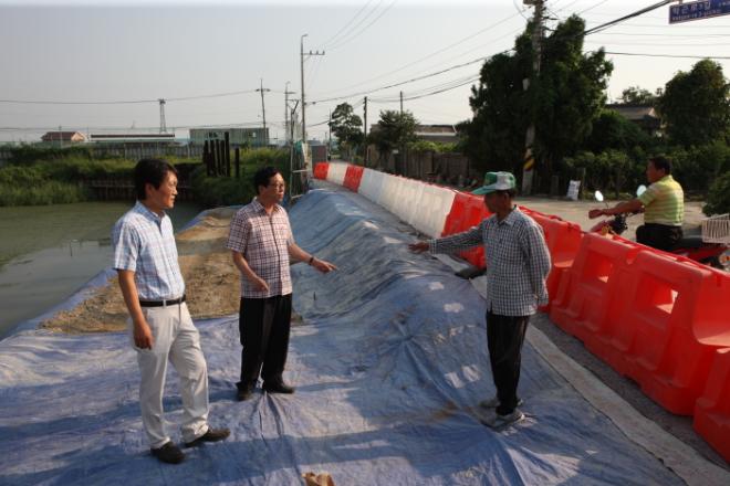 �����(�� ����)���ǿ��� ������ ������(���)�� ���Ⱓ ��ġ�ſ� �������� �ر��ҽ��� ��� ������ �湮�� �ֹε�κ��� ������ ��Ȳ�� ��� �ִ�.