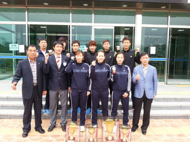 �ͻ��û �������� ��̼������� ���� 10�Ϻ��� 12�ϱ��� ���ù�ü�������� ���� �� 18ȸ ��âȯ�� ���� ���� ��̼����� ��ȸ���� �ݸ޴� 1��, ���޴� 3���� ȹ���ߴ�.